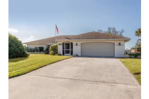 1213 Paradise Way, Venice, Florida 34285