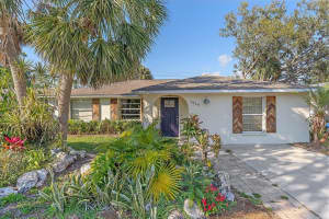 1328 KAREN DRIVE, VENICE, FL 34285 Sold 05/30/23