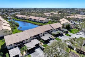 340 THREE LAKES LANE, VENICE, FL 34285 Sold 04/06/23