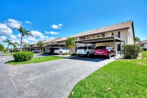 340 THREE LAKES LANE, VENICE, FL 34285 Sold 04/06/23