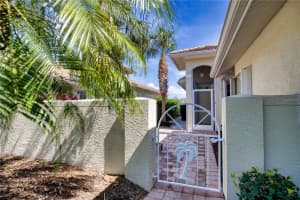 327 AUBURN WOODS CIRCLE, VENICE, FL 34292 Sold 07/03/23