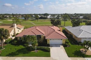 1676 VALLEY DRIVE, VENICE, FL 34292 Sold 03/27/23
