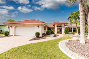 909 DORAL LANE, VENICE, FL 34293 Sold 04/19/23