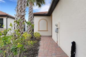 9945 HAZE DRIVE DRIVE, VENICE, FL 34292 Sold 05/05/23