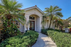 1143 HOOVER STREET, NOKOMIS, FL 34275 Sold 04/19/23