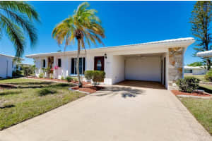 363 Circlewood Dr, Venice, FL 34293, Sold 04/21/23