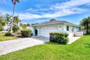 1327 Lucaya Ave, Venice, FL 34285, Sold 04/18/23