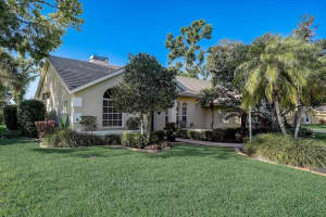 549 PARK ESTATES SQUARE, VENICE, FL 34293 Sold 06/10/23