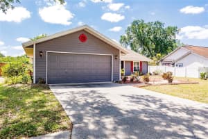 6242 BONAVENTURE COURT, SARASOTA, FL 34243 Sold 09/15/23