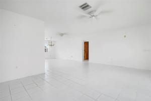 142 Hourglass Dr, Venice, FL 34293, Sold 04/11/23