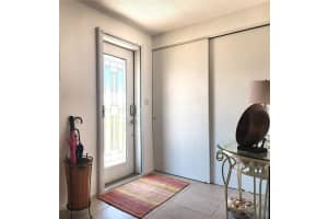 4 OAKWOOD DRIVE, ENGLEWOOD, FL 34223 Sold 10/02/23