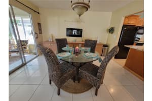 2619 Riverbluff Pkwy, Sarasota, FL 34231, Sold 06/02/23
