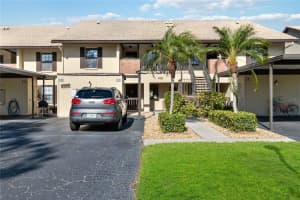 400 Mission Trail E, Venice, FL 34285, Sold 04/25/23