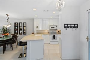 400 Mission Trail E, Venice, FL 34285, Sold 04/25/23