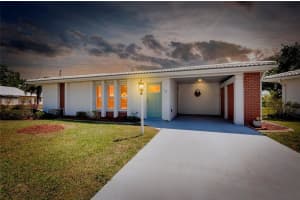58 Circlewood Dr, Venice, FL 34293, Sold 05/08/23