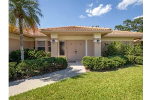 3156 VILLAGE DRIVE, VENICE, FL 34293 Sold 09/14/23