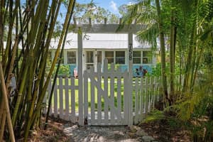 758 EAGLE POINT DRIVE, VENICE, FL 34285 Sold 06/26/23