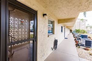 2220 Stickney Point Rd, Sarasota, FL 34231, Sold 05/19/23