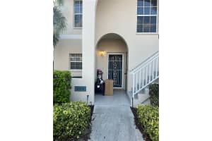 4215 BREEZEWAY BOULEVARD, SARASOTA, FL 34238 Sold 05/11/23