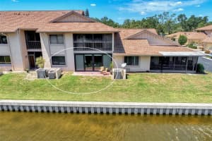 2068 OAKRIDGE CIRCLE, VENICE, FL 34293 Sold 08/11/23