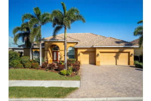 729 FRINGED ORCHID TRAIL, VENICE, FL 34293 Sold 05/15/23