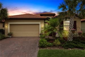 19336 BLUFF DRIVE, VENICE, FL 34292 Sold 06/15/23