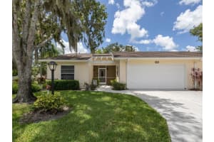 4198 OAKHURST CIRCLE, SARASOTA, FL 34233 Sold 09/15/23