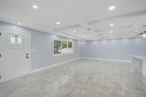 10305 SANDPIPER ROAD, BRADENTON, FL 34209 Sold 09/18/23