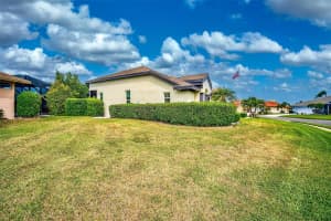 4333 PRESIDENTIAL AVENUE CIRCLE, BRADENTON, FL 34203 Sold 10/30/23