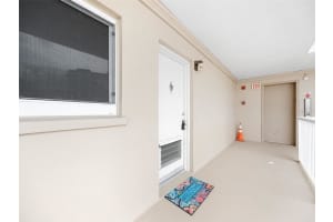 555 THE ESPLANADE N #205, VENICE, FL 34285 Sold 01/11/24