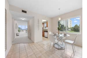 555 THE ESPLANADE N #205, VENICE, FL 34285 Sold 01/11/24