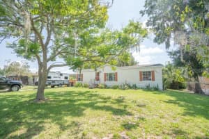 31608 ALANE COURT, TAVARES, FL 32778 Sold 08/11/23