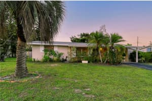 138 VENICE EAST BOULEVARD, VENICE, FL 34293 Sold 07/31/23