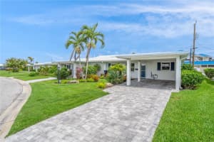 849 WHITE CAP CIRCLE, VENICE, FL 34285 Sold 02/29/24