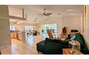 194 VENICE PALMS BOULEVARD, VENICE, FL 34292 Sold 10/31/23