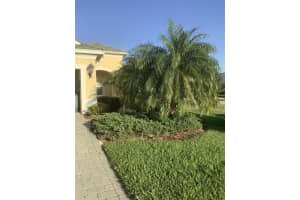 1921 ORANGE LAKE COVE, BRADENTON, FL 34211 Sold 03/15/24