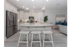 934 VENICE AVENUE, VENICE, FL 34285 - MLS#MFRN6127549