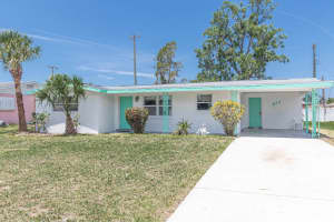 277 VENICE EAST BOULEVARD, VENICE, FL 34293 Sold 08/04/23