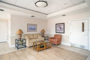 627 ALHAMBRA ROAD, VENICE, FL 34285 Sold 05/13/24