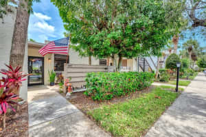 422 PALM TREE DRIVE, BRADENTON, FL 34210 Sold 09/07/23