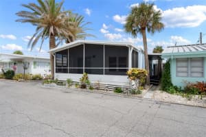 17 TWIN SHORES BOULEVARD, LONGBOAT KEY, FL 34228 Sold 09/18/23