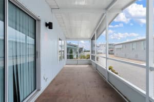 17 TWIN SHORES BOULEVARD, LONGBOAT KEY, FL 34228 Sold 09/18/23