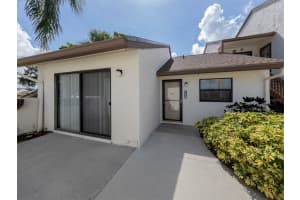708 BIRD BAY DRIVE, VENICE, FL 34285 Sold 12/07/23