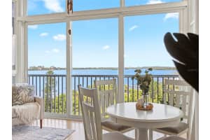 232 HIDDEN BAY DRIVE, OSPREY, FL 34229 Sold 11/14/24