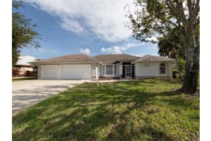 384 VISTA WOOD DRIVE, VENICE, FL 34293 Sold 11/09/23