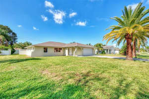 1327 LUCAYA AVENUE, VENICE, FL 34285 Sold 10/12/23