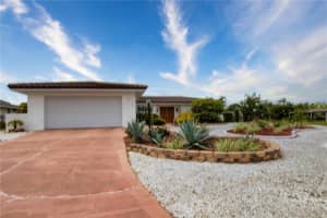 11 OLD TRAIL ROAD, ENGLEWOOD, FL 34223 Sold 10/10/23