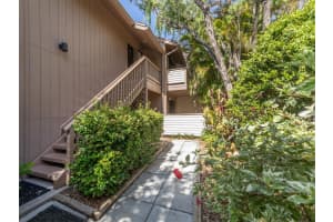 1617 BROOKHOUSE DRIVE, SARASOTA, FL 34231 Sold 09/28/23