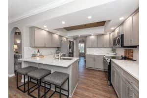 352 WOODVALE DRIVE, VENICE, FL 34293 Sold 09/22/23
