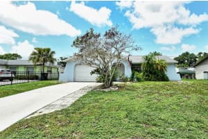 1043 ELAINE STREET, VENICE, FL 34285 Sold 04/15/24